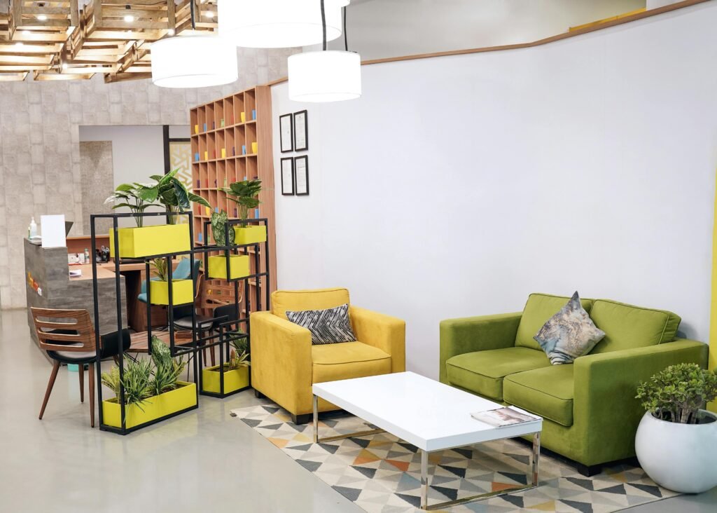 small-living-room : 3M Gadgets