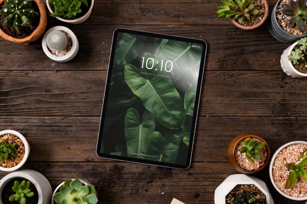 Blank digital tablet screen in houseplants background : 3M Gadgets the Best All-Round Tablets